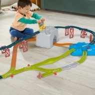 THOMAS AND FRIENDS savieno un būve trase, HNP81
