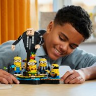 75582 LEGO® Despicable Me No klucīšiem būvēts Grū un Minioni