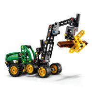 42218 LEGO® Technic John Deere 1470H kombains ar riteņiem