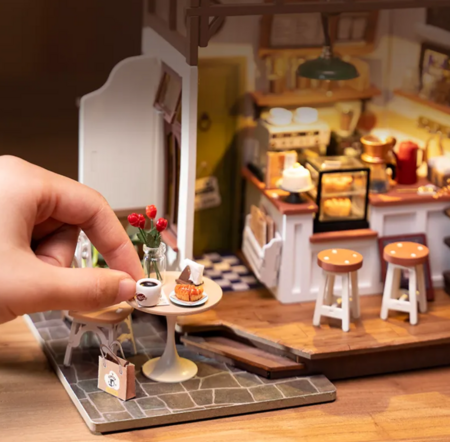 ROLIFE koka konstruktors Kafejnīca Nr. 17, DG162 