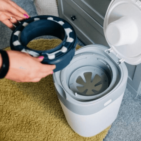 TOMMEE TIPPEE  autiņbiksīšu konteinera kasetes Twist&Click 12 gab, 85102212 