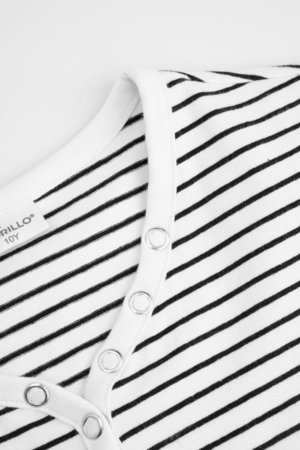 COCCODRILLO t-krekls ar īsam piedurknēm, melni, WC6143203RGJ-021-140, 140 cm 