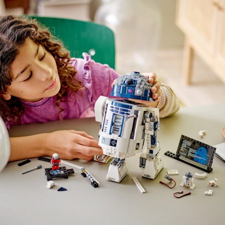 75379 LEGO® Star Wars™ R2-D2™ 