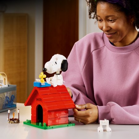 21368 LEGO® Ideas Riekstiņi: Snūpija būda 