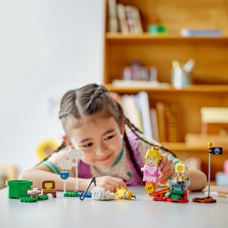 71441 LEGO® DREAMZzz™ Piedzīvojumi ar Interaktīvo LEGO® Peach™ 