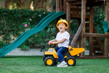 CAT kravas automašīna Play and Ride 2 in 1, 83404 