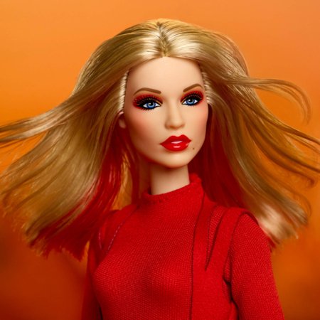 BARBIE lelle no mūzikas sērijas – Kailija Minoga, JBJ38 