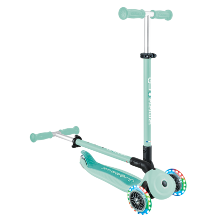 GLOBBER skrejritenis Junior Foldable Fantasy Lights , mint, 433-206 433-206