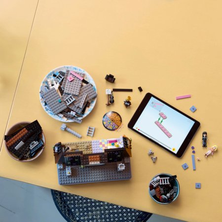 76781 LEGO® Wednesday Wednesday un Enid kopmītnes istaba 