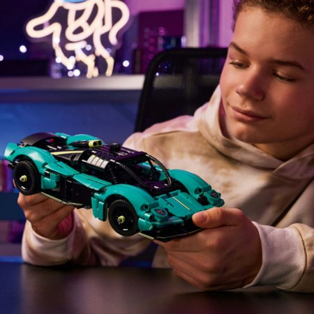 42208 LEGO® Technic Aston Martin Valkyrie 