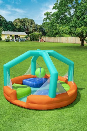 BESTWAY piepūšamā atrakcija Dodge & Drench Water Park, 4.5m x 4.5m x 2.68m, 53383 53383