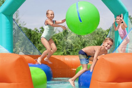 BESTWAY piepūšamā atrakcija Dodge & Drench Water Park, 4.5m x 4.5m x 2.68m, 53383 53383
