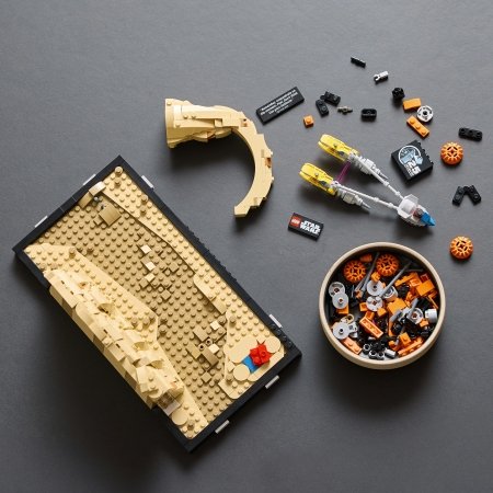 75380 LEGO® Star Wars™ Mos Espa Podrace™ diorāma 