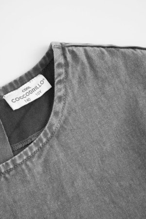 COCCODRILLO kleita ar īsam piedurknēm, pelēka, izmērs 