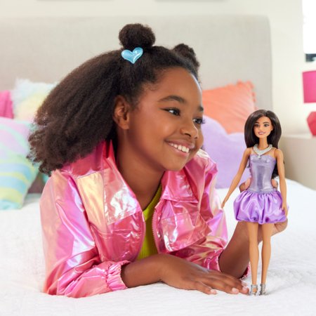 BARBIE Fashionistas lelle kuplā kleitā, HYT92 