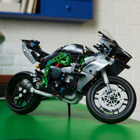 42170 LEGO® Technic Kawasaki Ninja H2R Motocikls 