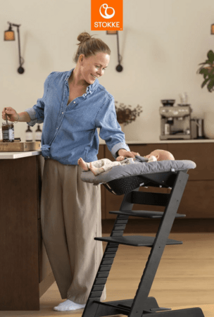STOKKE barošanas krēsls ar aizsargbarjeru un jaundzimušā ieliktnīti TRIPP TRAPP, white, grey NBS, 685900 