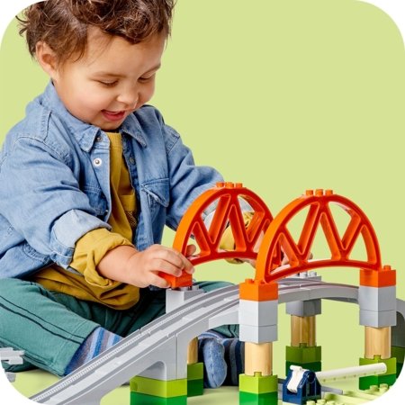 10426 LEGO® DUPLO® Town Vilcienu tilta un sliežu paplašinājuma maršruts 