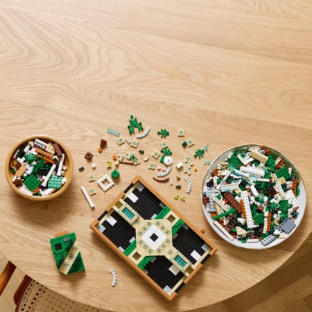 10359 LEGO® Icons Strūklaku dārzs 
