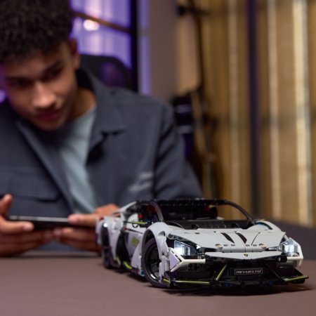 42214 LEGO® Technic Lamborghini Revuelto sporta superauto 