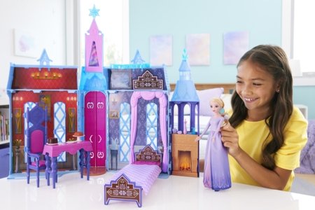 DISNEY FROZEN Arendalle pils un lelle Elza, HLW61 HLW61