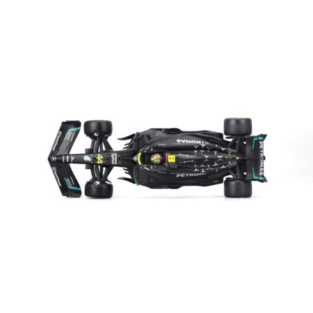 BBURAGO 1:24 automašīnas modelis ar displeja lodziņu F1 Mercedes-AMG F1 W14 E Performance, 18-28028 