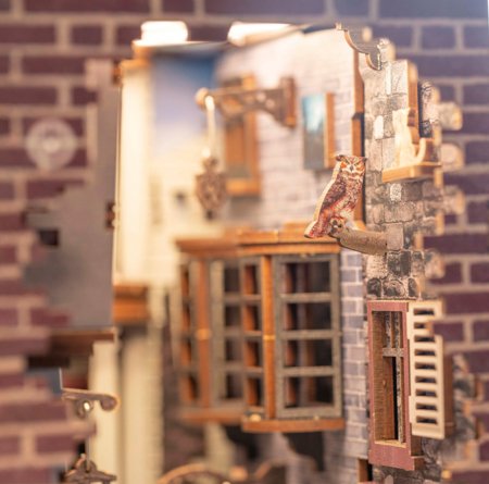 REVELL modelis Diagon Alley - Harry Potter: Tiny Adventures Ar rokām darinātas miniatūras, 00530 