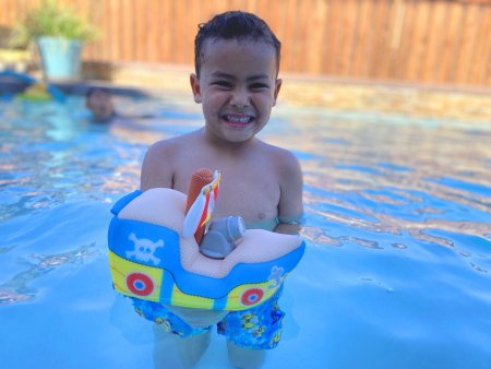 BB JUNIOR bath toy Splash 'N Play Water Squirters, assort., 16-89060 16-89060