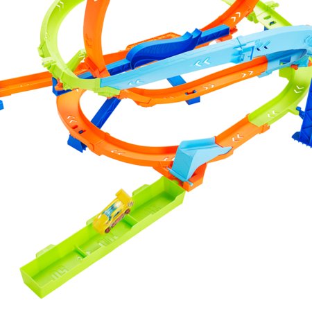 HOT WHEELS trase apļa izaicinājums, HTK16 