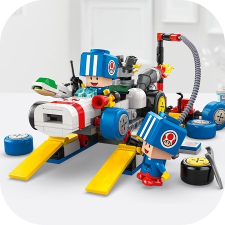72035 LEGO® Super Mario Mario Kart™ – Toad garāža 