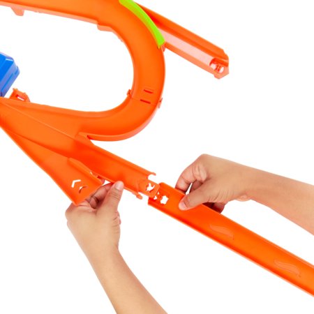 HOT WHEELS triku trase ar sadursmi gaisā, JFD12 