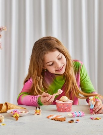 PLUS PLUS konstruktors Mācos būvēt saldējuma veikalu, 4351 