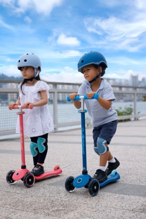 GLOBBER skrejritenis Primo Plus Glow Lights, koraļļu rozā, 443-110 