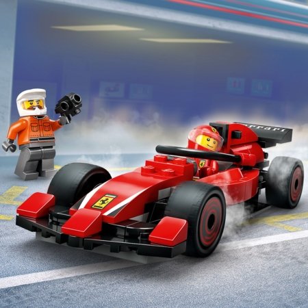 60443 LEGO® City Project Alicia 2025 F1® pitstops un autotehniķi ar Ferrari auto 