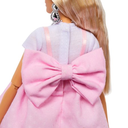 BARBIE Deluxe Fashionistas lelle ar gaišiem matiem, HYV27 