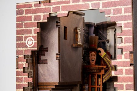 REVELL modelis Diagon Alley - Harry Potter: Tiny Adventures Ar rokām darinātas miniatūras, 00530 